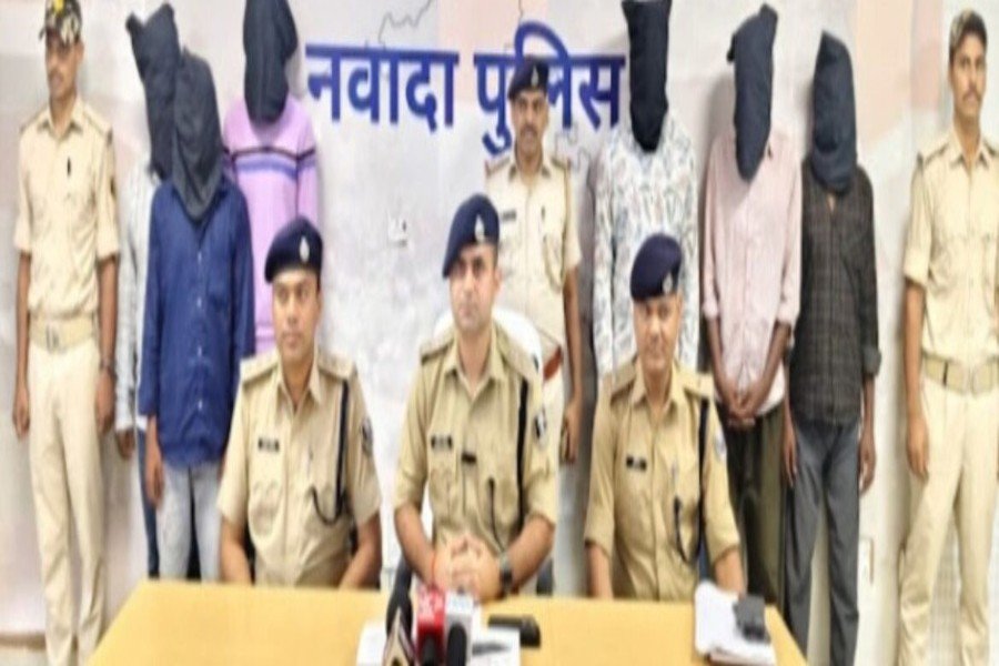 नवादा में अंतरराज्यीय चोर गिरोह गिरफ्तार, 3.10 लाख रुपये चोरी का खुलासा